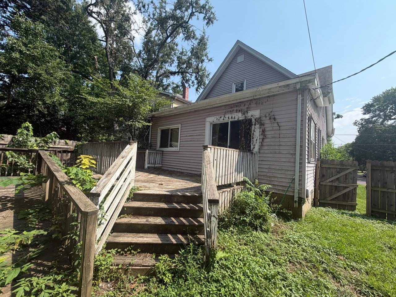 829 E Mcclure Ave #NA - Photo 4 of 16