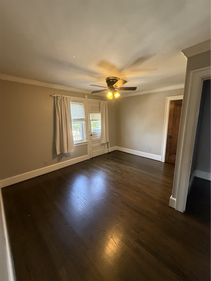 1234 Beaconsfield Ave #NA - Photo 6 of 8