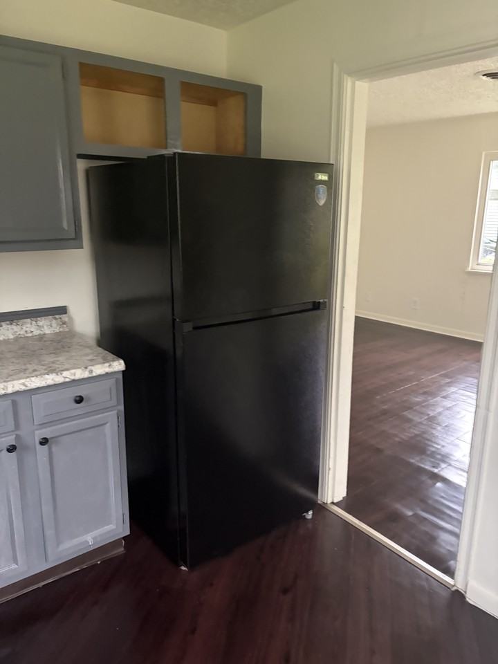6481 Betts Ave #NA - Photo 6 of 11