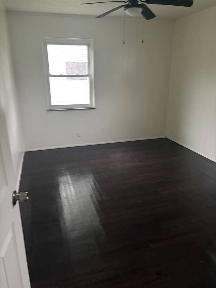 6481 Betts Ave #NA - Photo 7 of 11