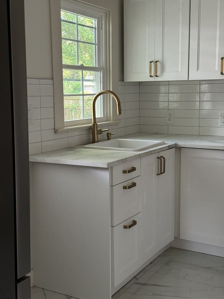 205 S Warren St #NA - Photo 4 of 13
