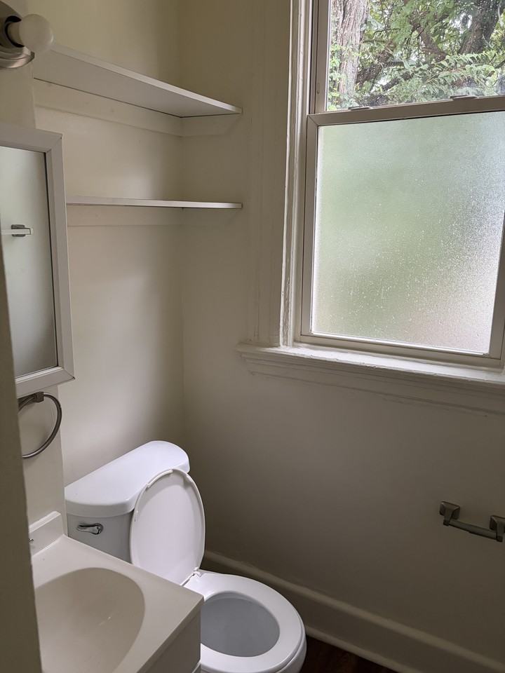 3754 Warsaw Ave #1 - Photo 7 of 7