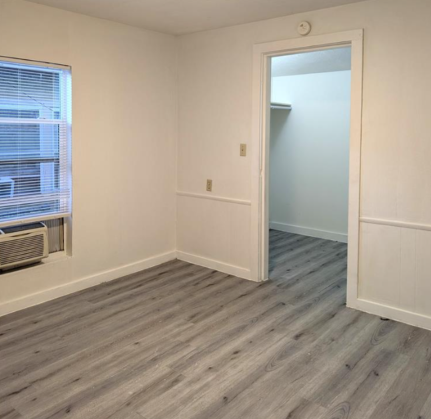214 W Marion St #1 - Photo 3 of 9