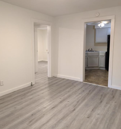 214 W Marion St #1 - Photo 5 of 9