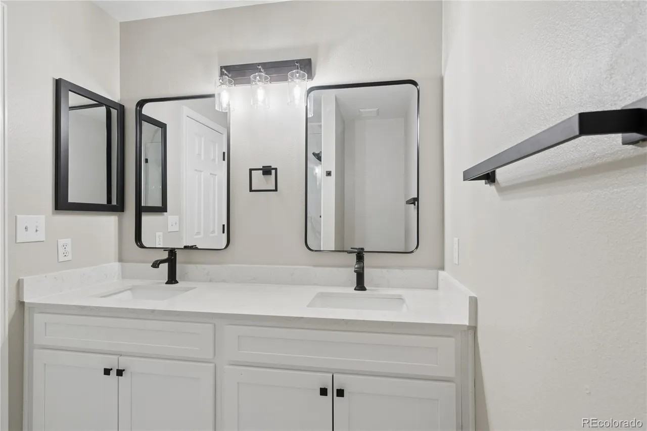 10606 Hyacinth Ct #NA - Photo 6 of 14