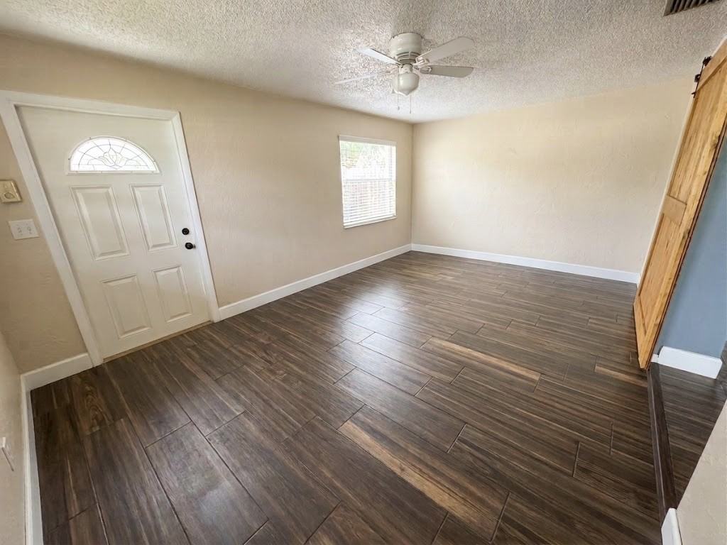 3409 Cambridge Dr #NA - Photo 2 of 12