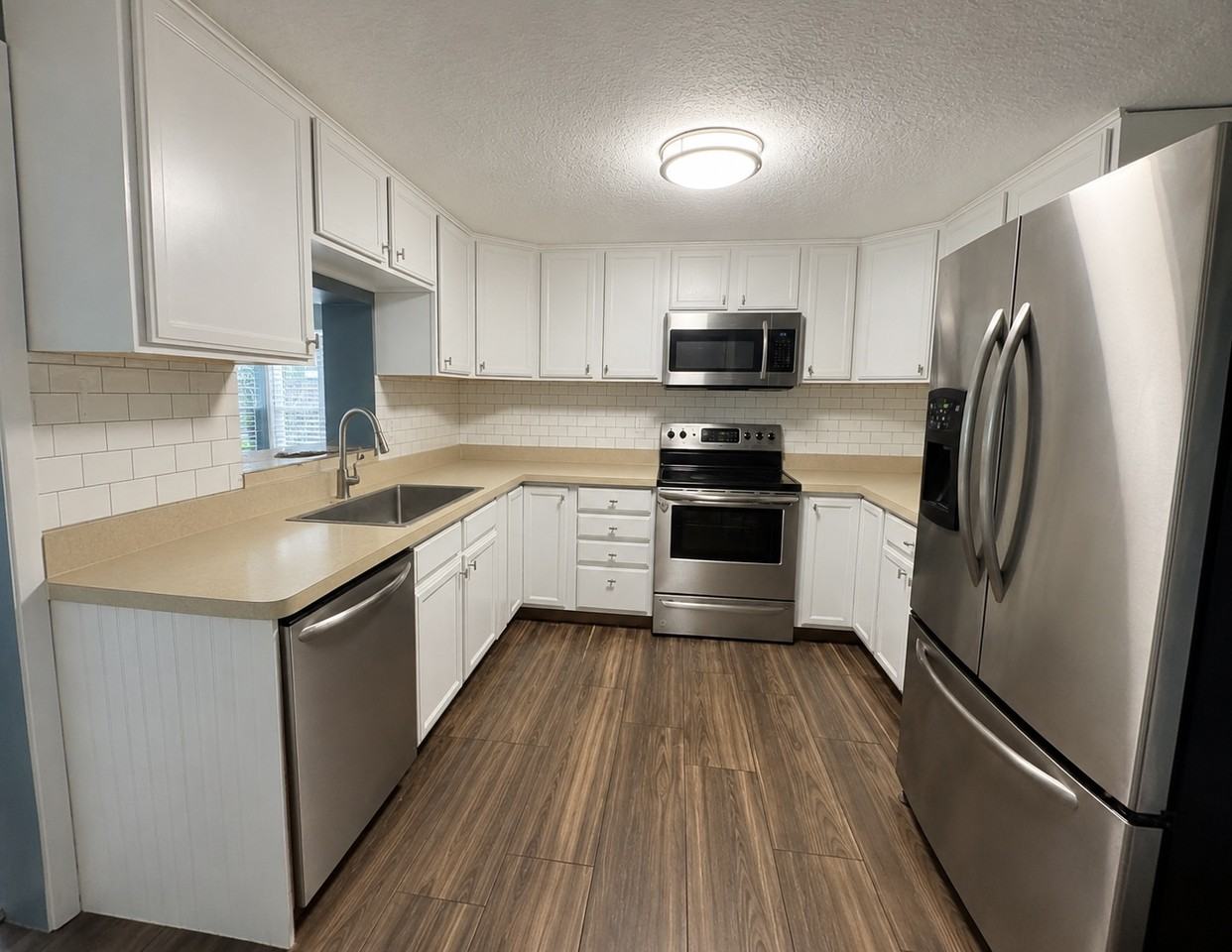 3409 Cambridge Dr #NA - Photo 6 of 12