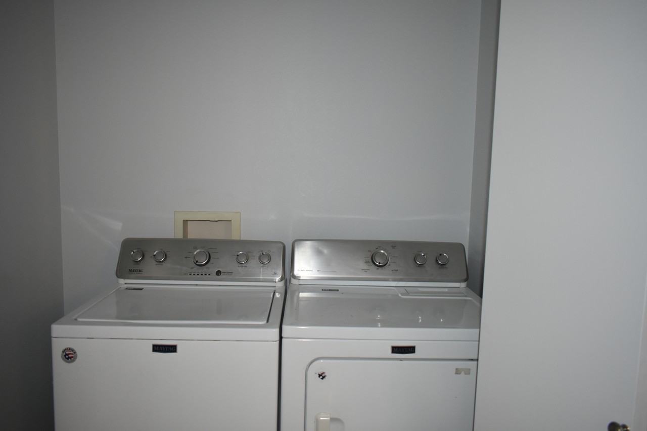 9014 S J St #NA - Photo 5 of 11