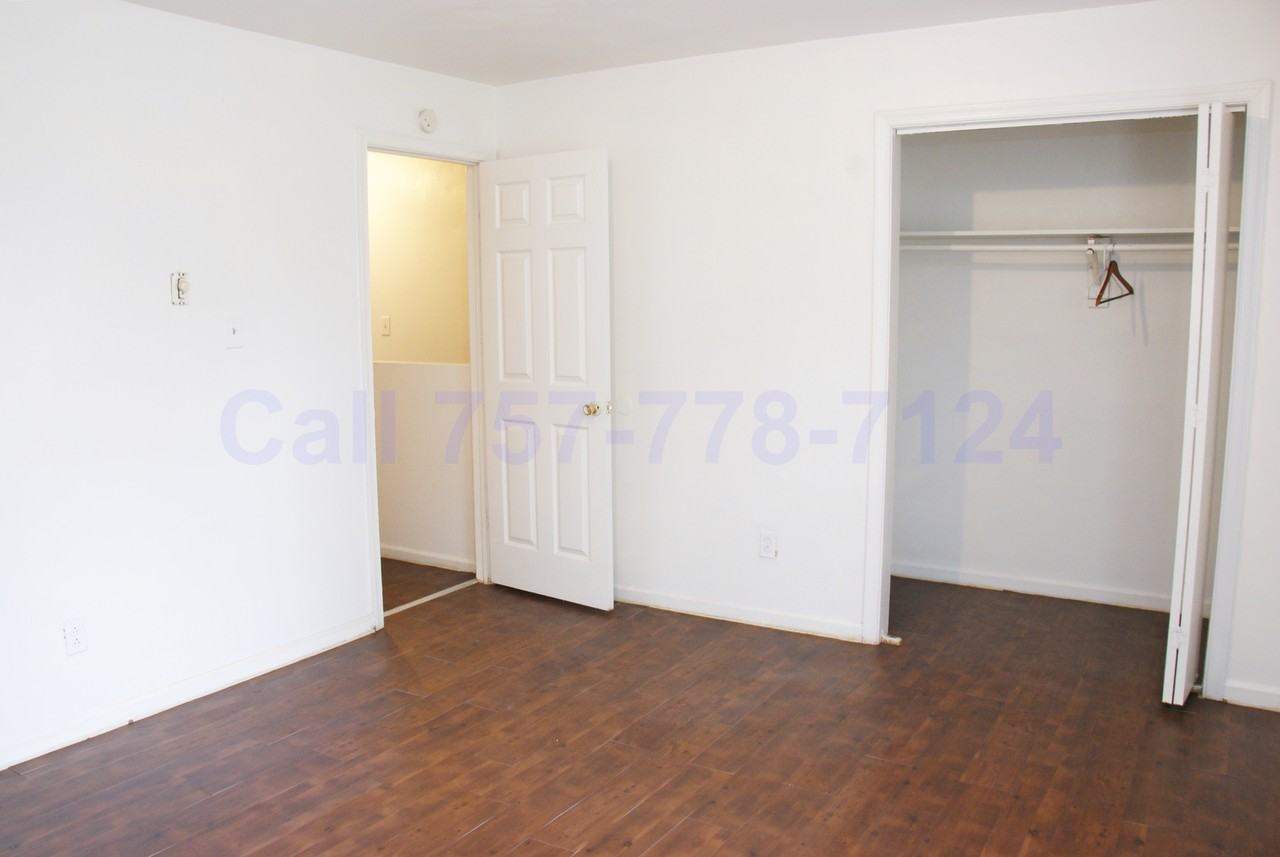 1416 Picadilly St - Photo 4 of 23