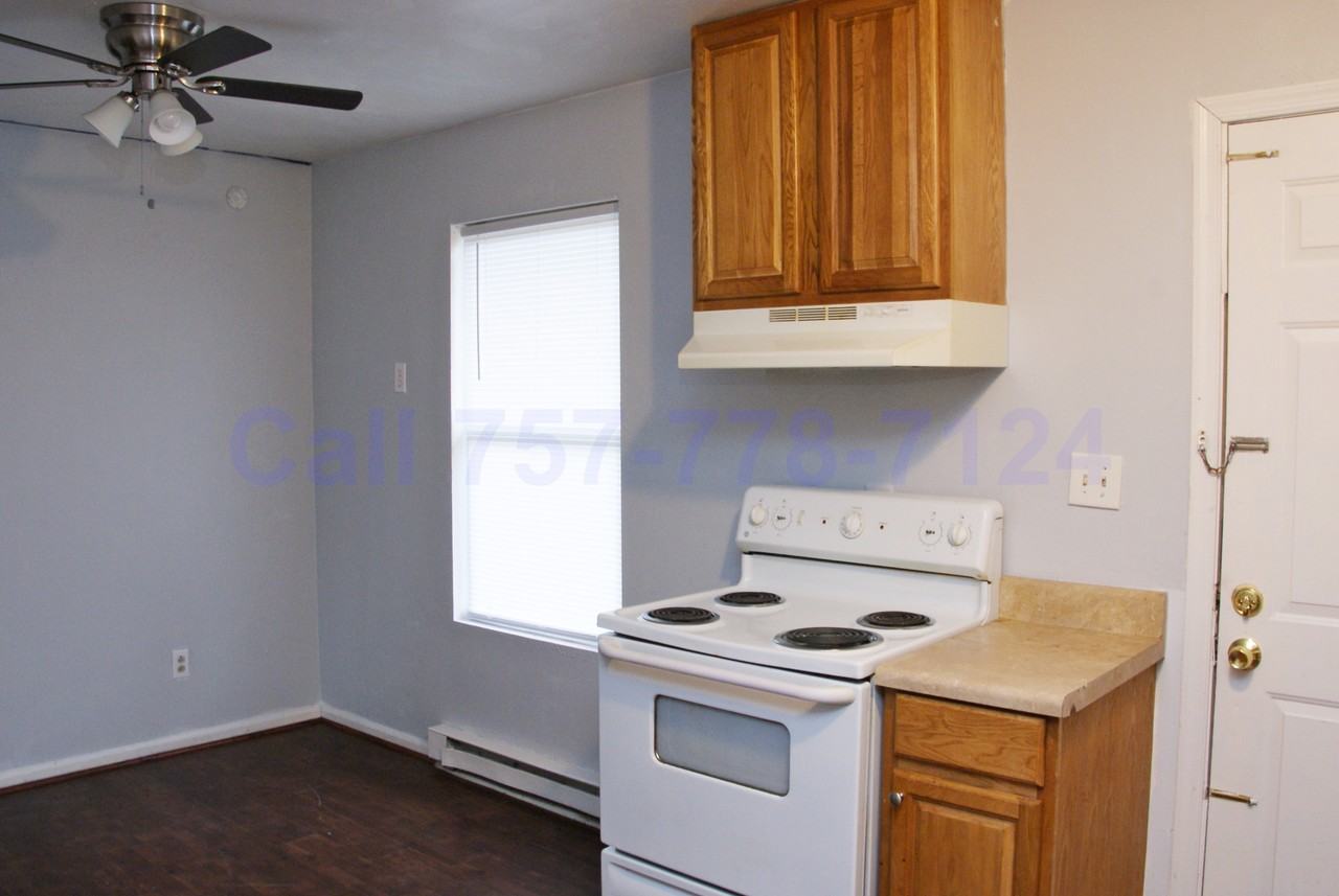1416 Picadilly St - Photo 6 of 23