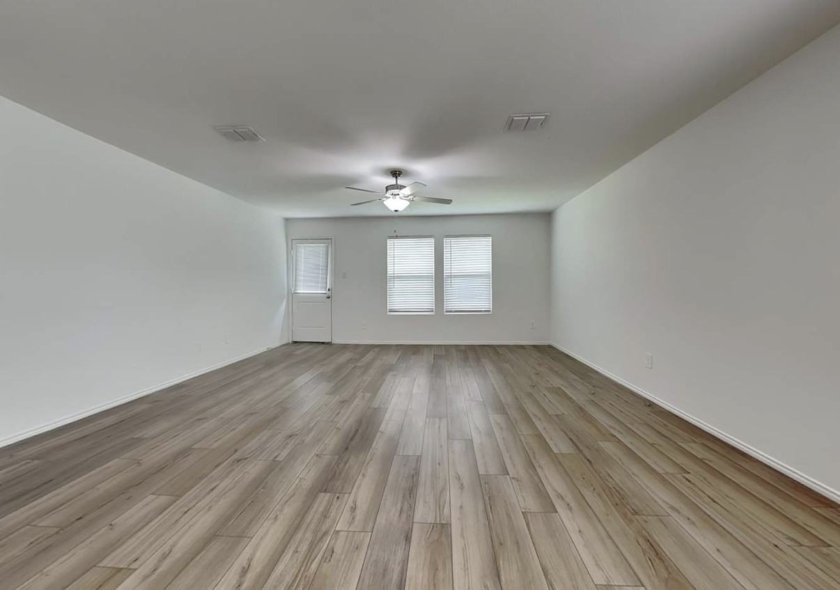 10646 Sewell Cir #NA - Photo 2 of 10