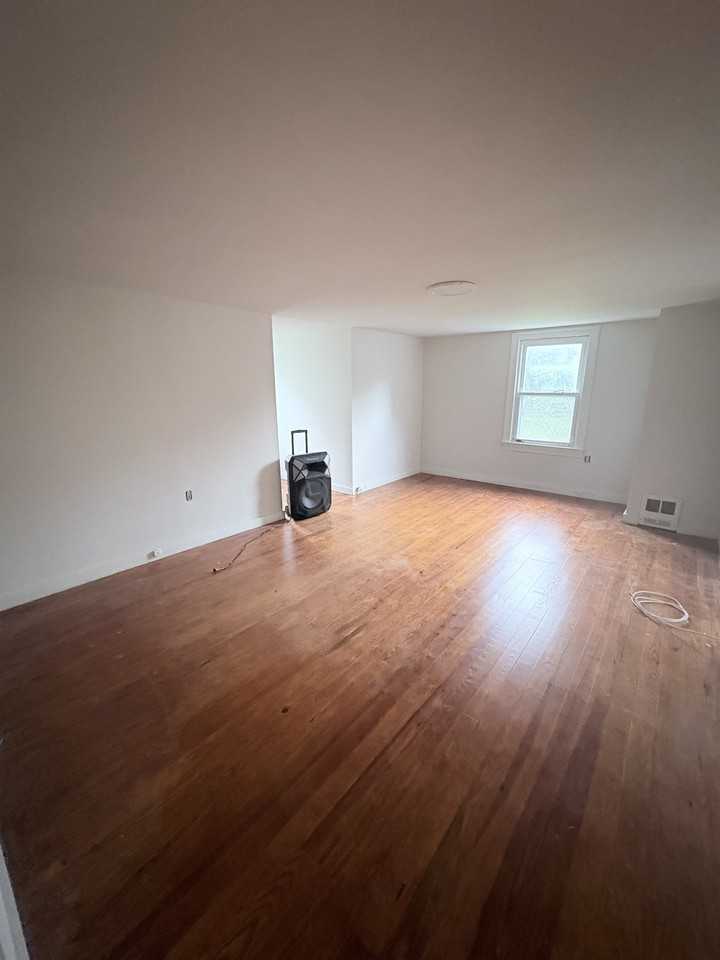 99 Waldrop Rd #NA - Photo 7 of 11