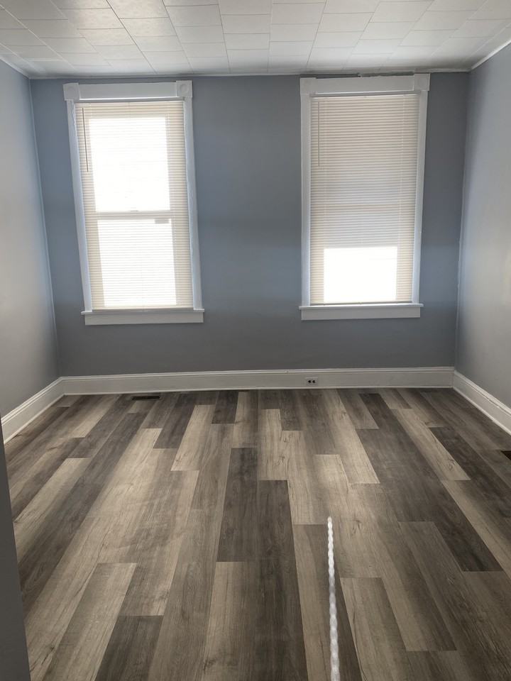 3814 W Garrison Ave #1 - Photo 4 of 20
