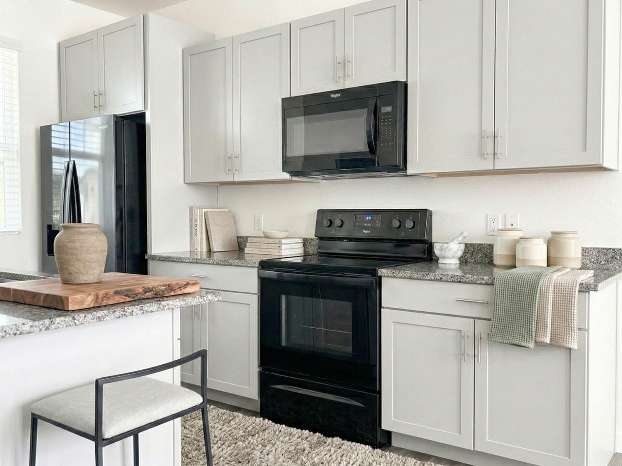 1500 W Thunderbird Rd #203 - Photo 7 of 32