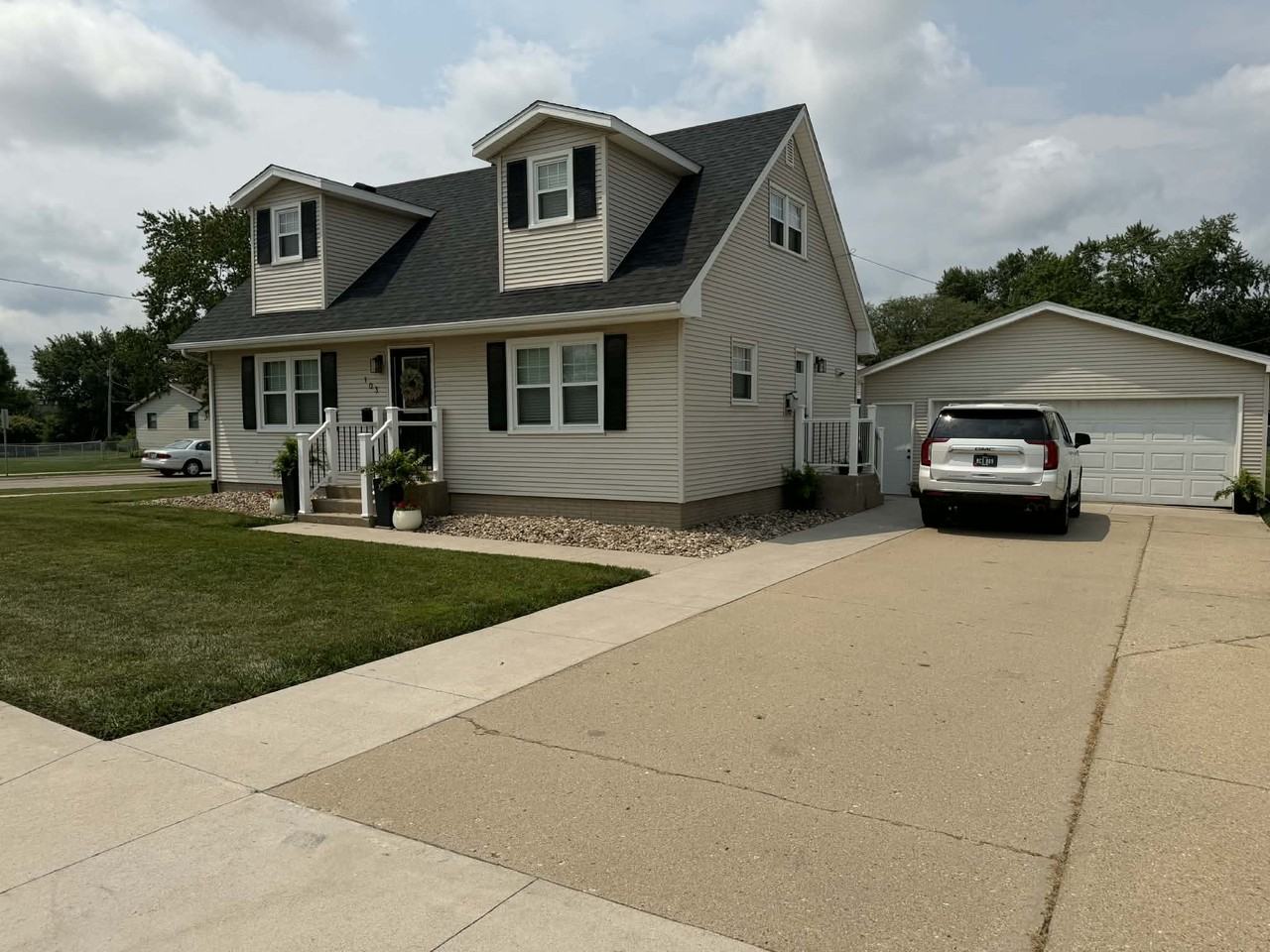 103 9th Ave #NA - Photo 2 of 22
