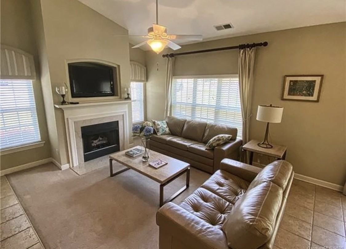 12015 Valley Oak St #NA - Photo 6 of 38