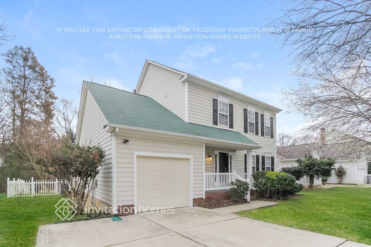 2541 Bricker Dr - Photo 3 of 16