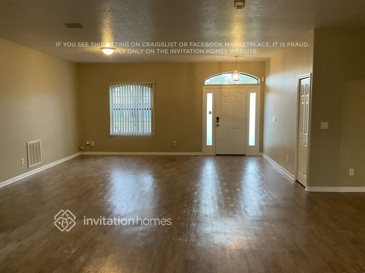 412 Commodore Ave Nw - Photo 2 of 21