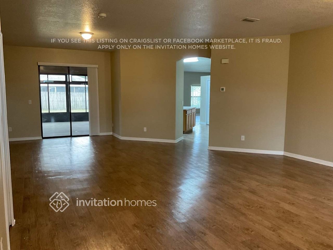 412 Commodore Ave Nw - Photo 4 of 21