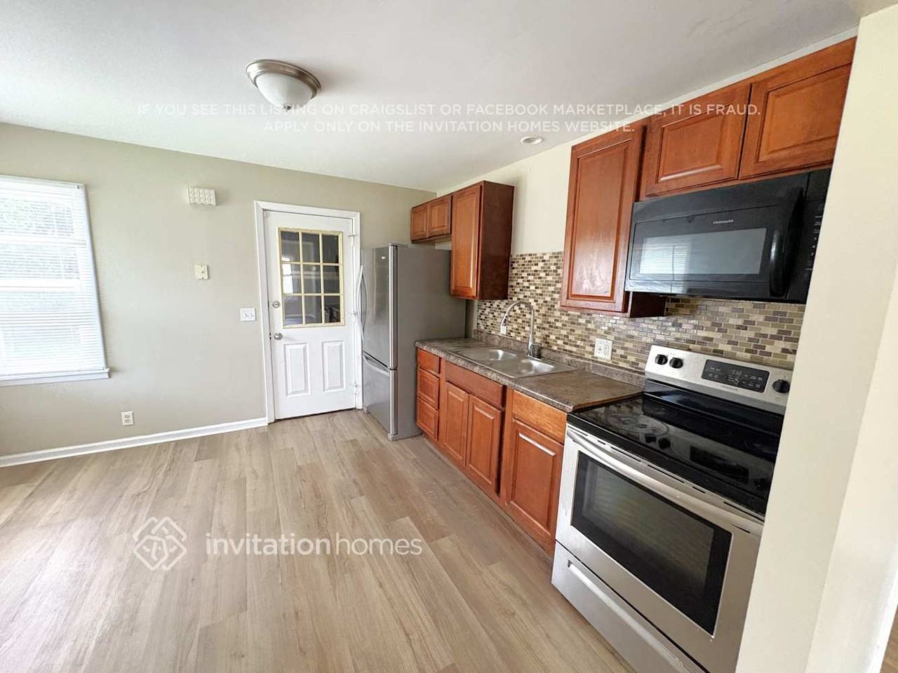 5121 France Ave N - Photo 5 of 15