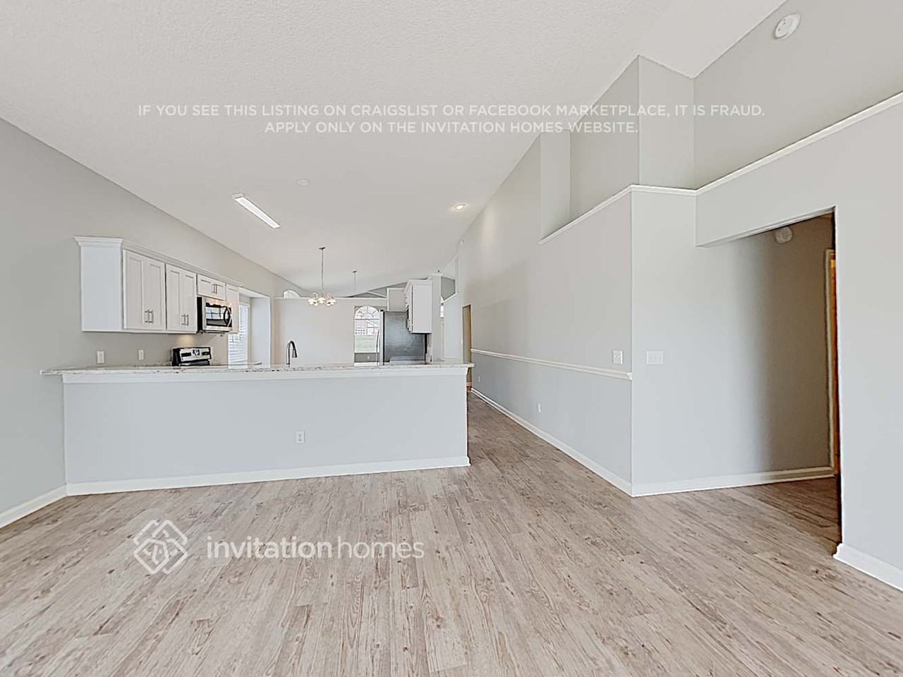 322 Lexingdale Dr - Photo 5 of 17