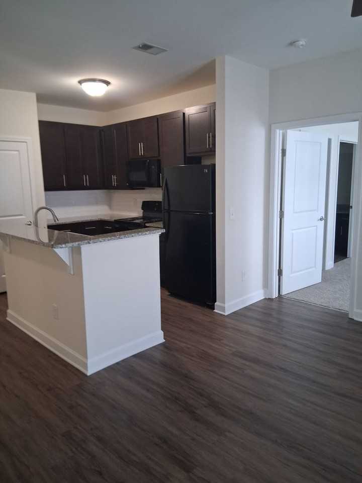 Arrowhead Apartments - Photo 2 of 8