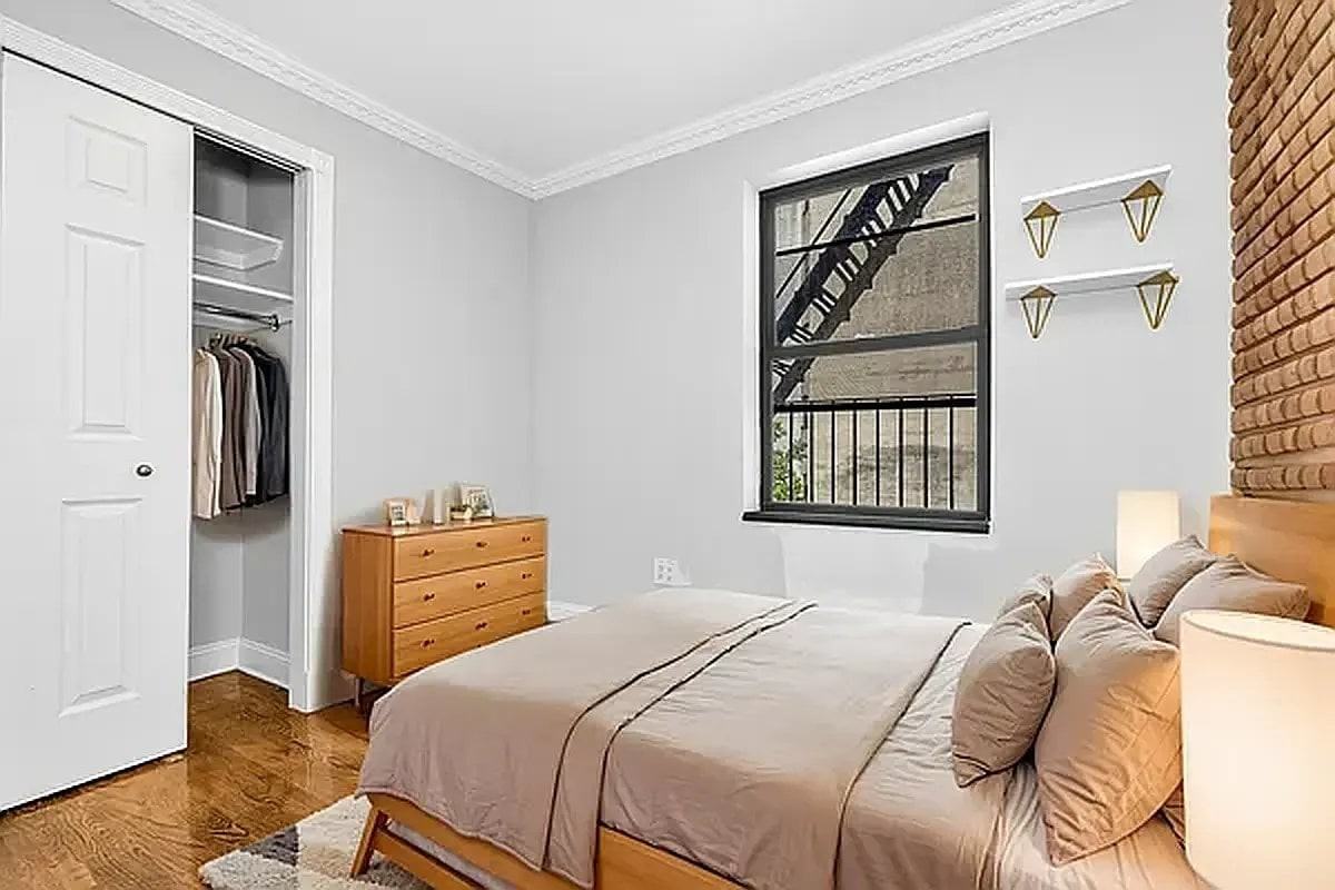 219 E 23rd St #20 - Photo 3 of 5
