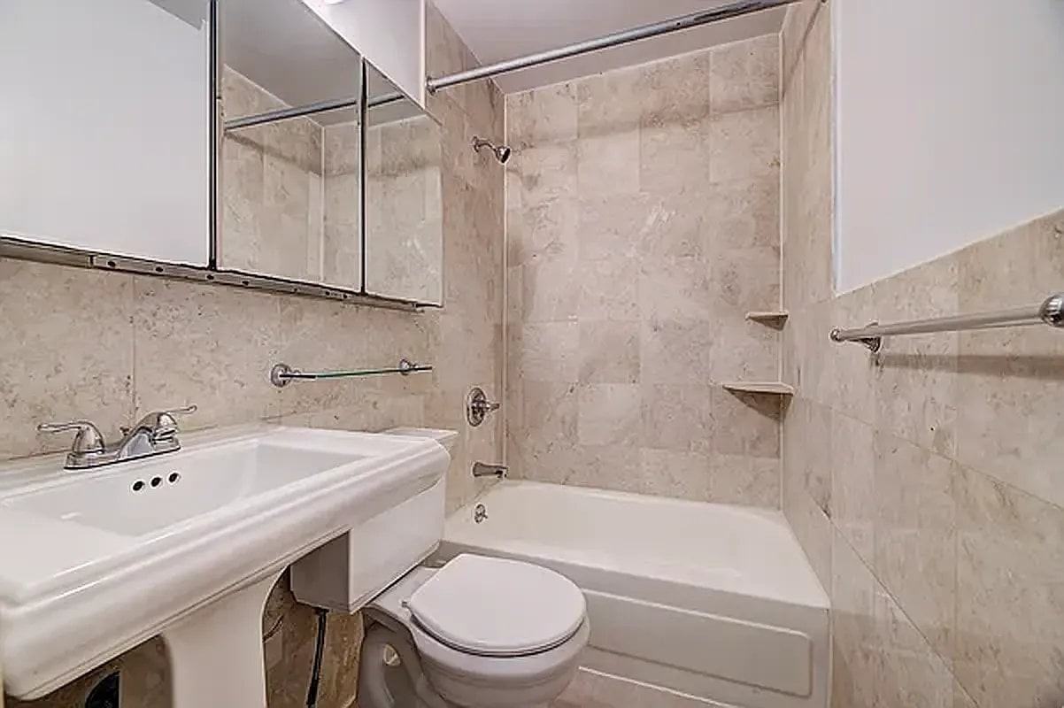219 E 23rd St #20 - Photo 5 of 5