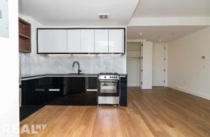 featured image of Ocean Pkwy #5A