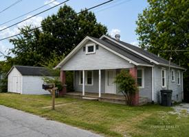 featured image of 950 Old Asheville Hwy #1