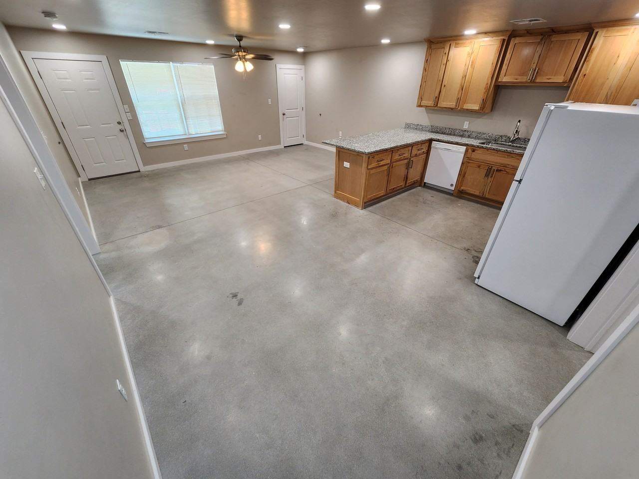 13760 County Road 1554 #1 - Photo 5 of 11