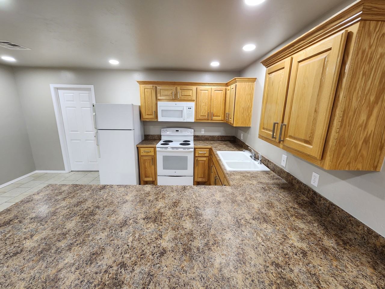 15400 County Road 3537 #1 - Photo 5 of 13