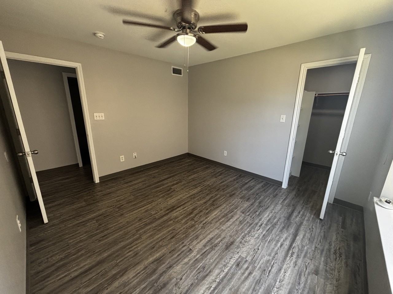 2601 Sarah Avenue-201 #201-60 - Photo 6 of 13