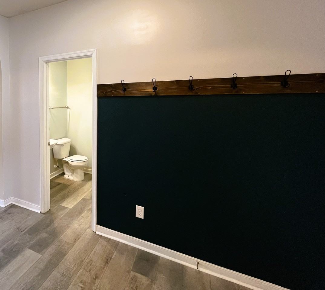 410 Queensbury Ln #1 - Photo 7 of 50