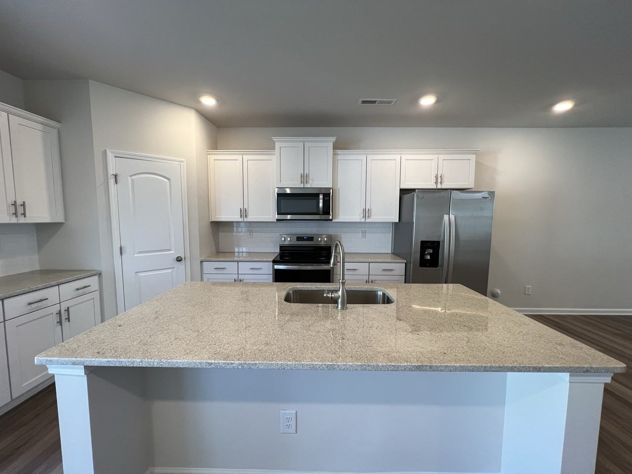 208 Sagecroft Ln #1 - Photo 6 of 22
