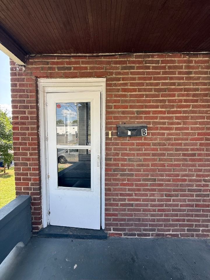 1111 Buchanan St - Photo 3 of 20