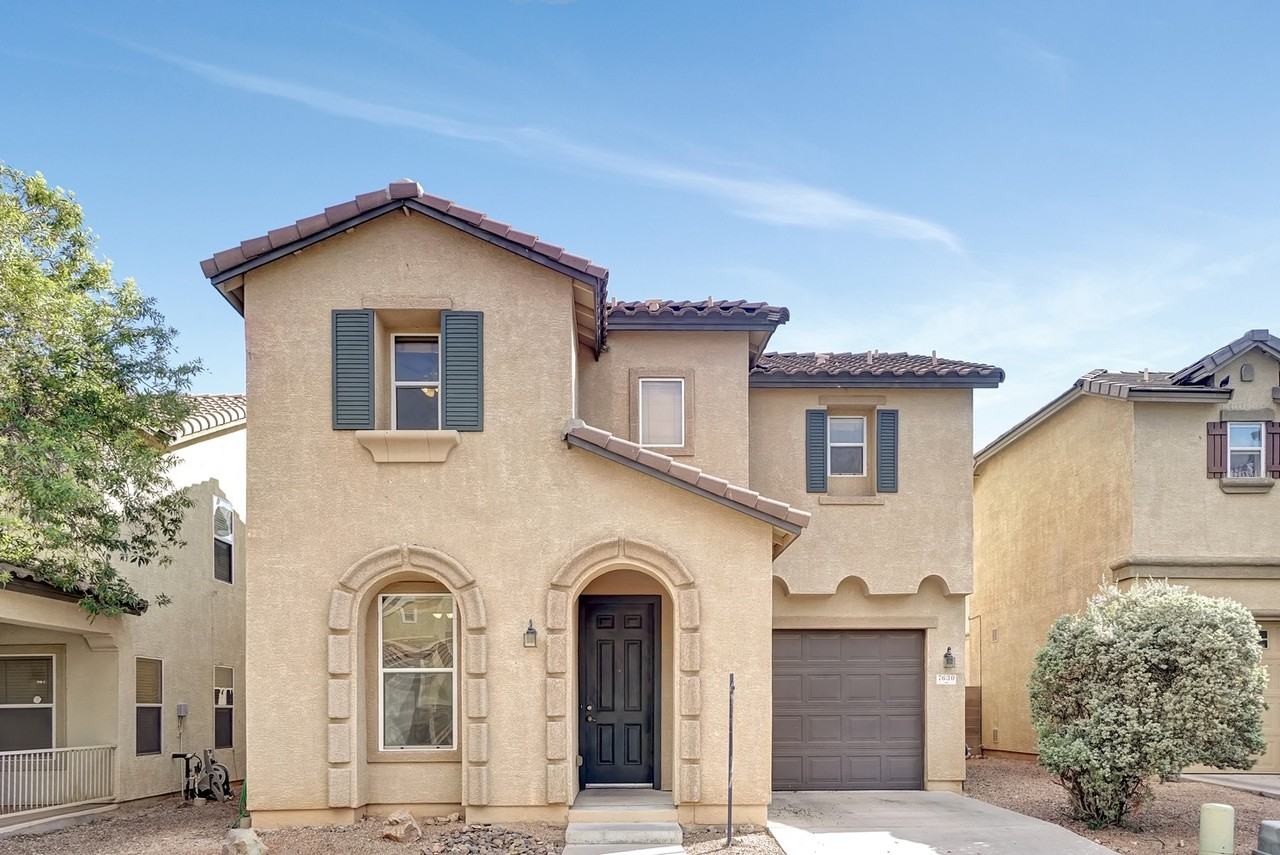 7630 E Ocotillo Overlook Dr - Photo 2 of 20