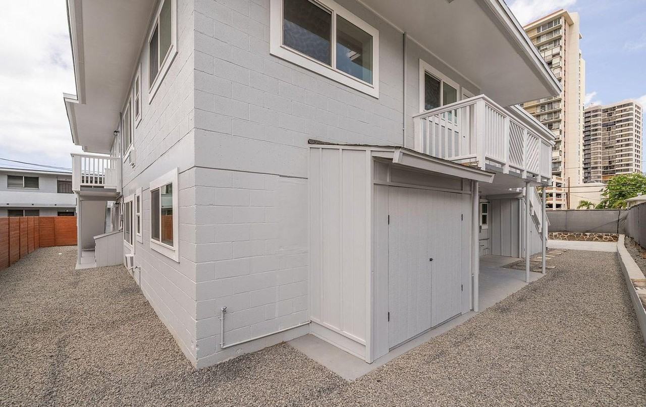 829 Waiaka Pl - Photo 7 of 9
