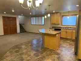 featured image of 1021 N 33rd St