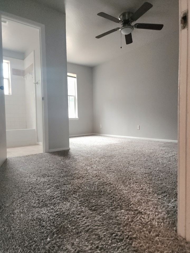 5929 S Regina Ave #1st - Photo 6 of 24