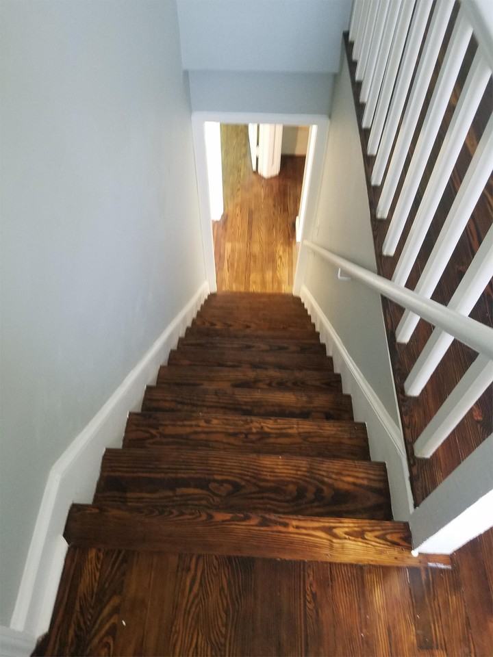 215 W 3rd St #1 - Photo 7 of 22