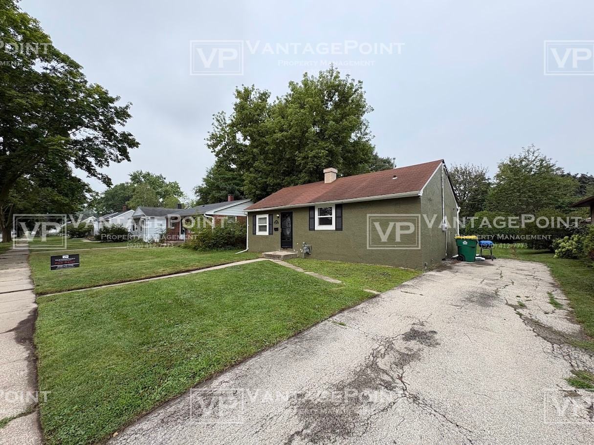 1219 Marshall Ave #1 - Photo 2 of 27