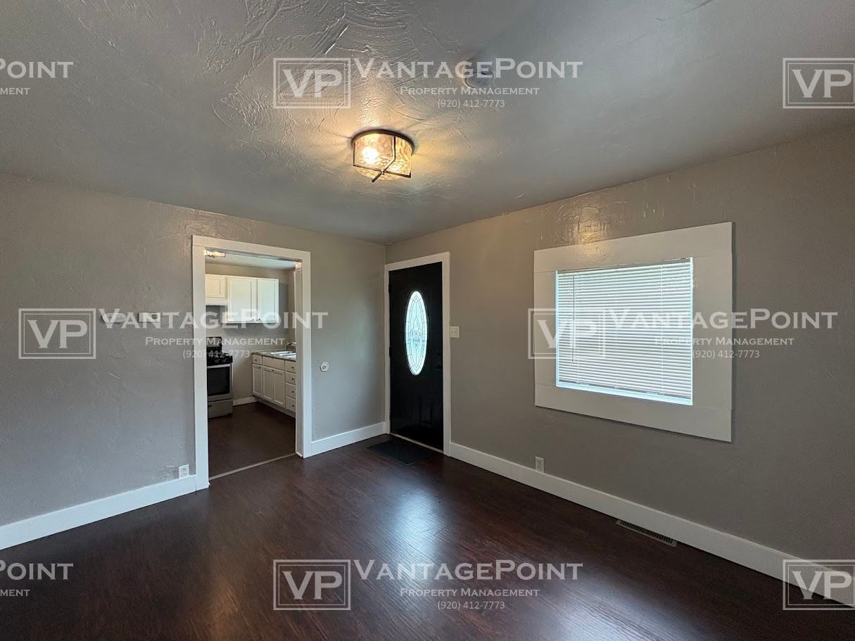 1219 Marshall Ave #1 - Photo 7 of 27