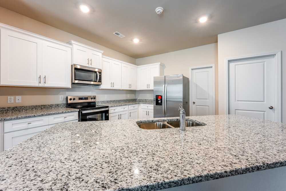 4524 Morgan Dr - Photo 6 of 16