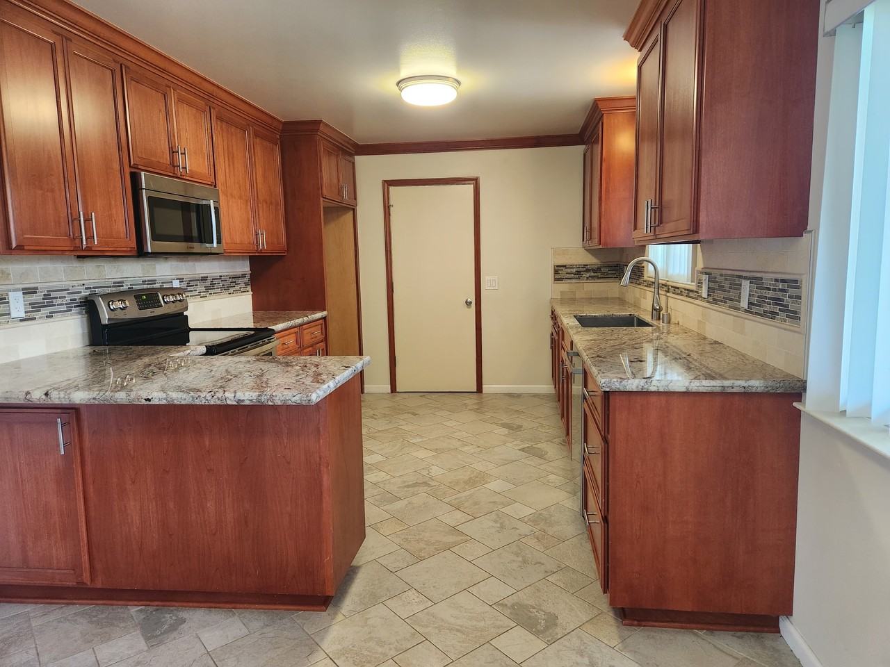 14320 Sycamore Ave #1 - Photo 7 of 8