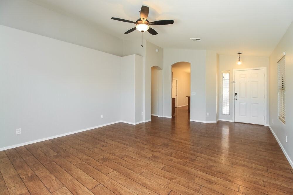 2533 E Camino St - Photo 4 of 16
