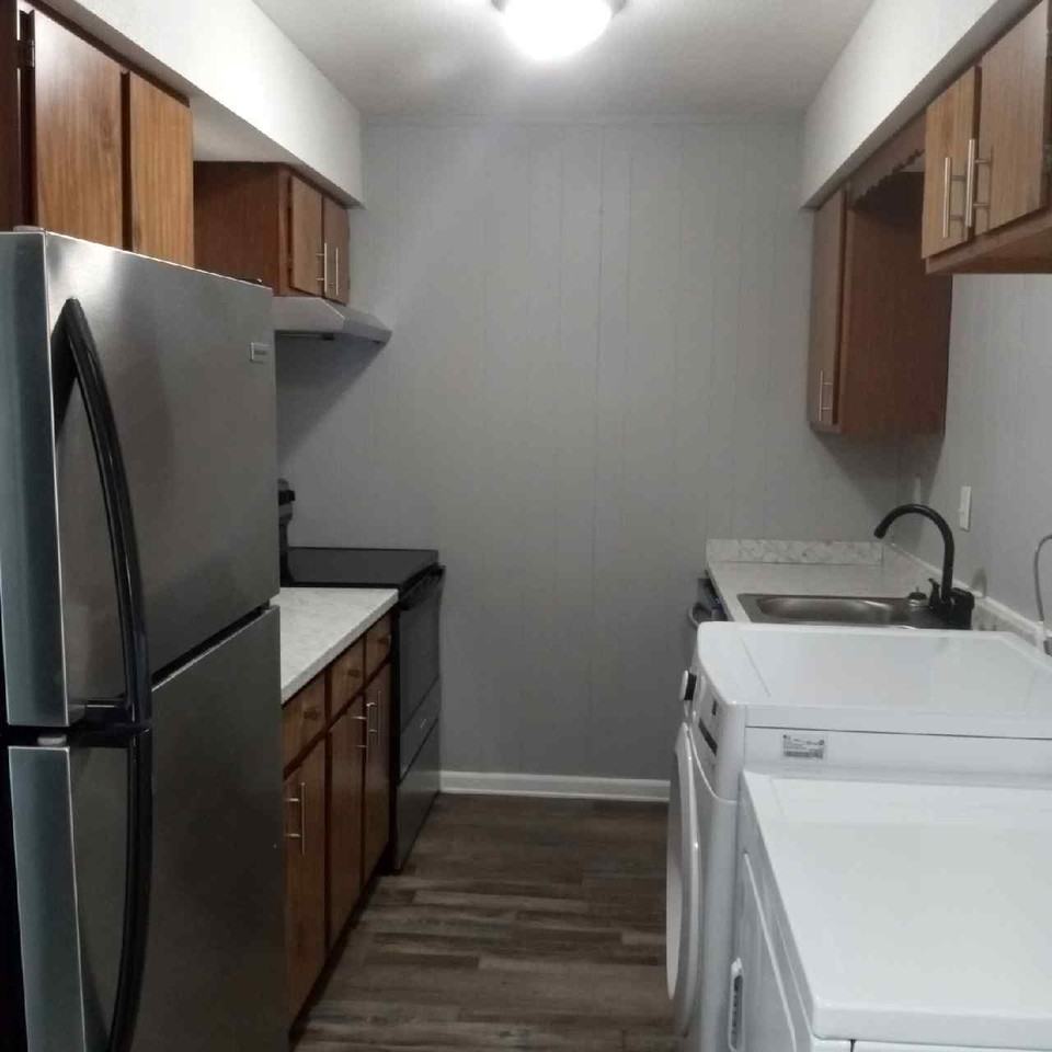 227 Se 121st Rd #B - Photo 2 of 2