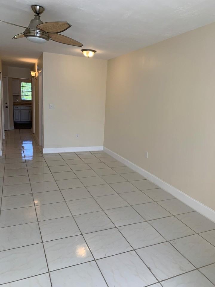 19080 Northeast 3rd Court - 1APT 316 #316 - Photo 5 of 13