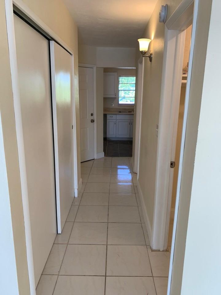 19080 Northeast 3rd Court - 1APT 316 #316 - Photo 6 of 13