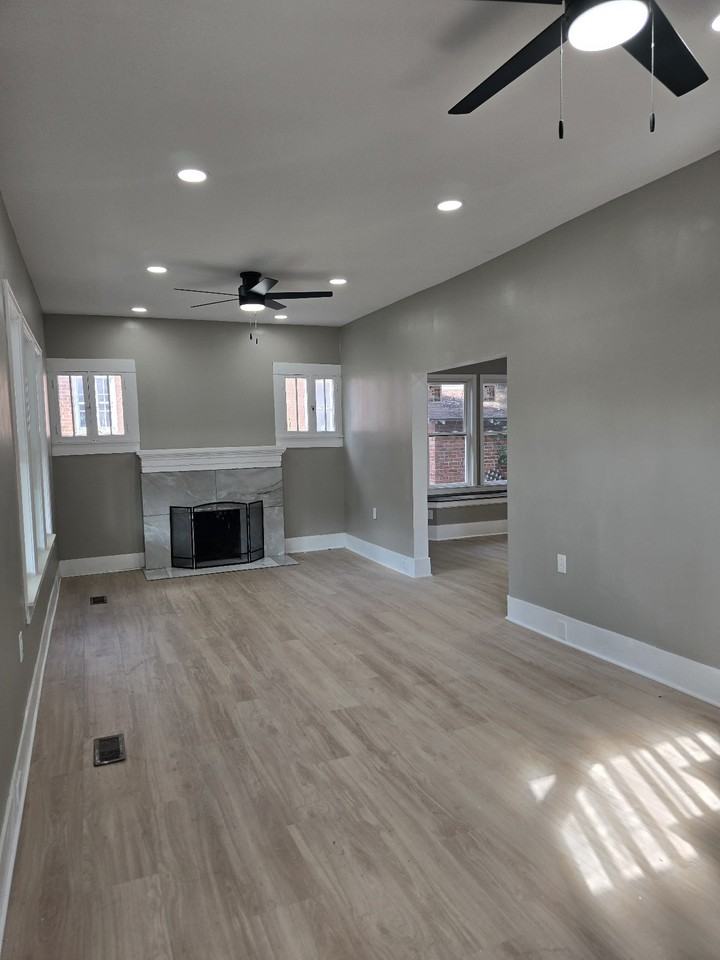 821 Frederick St #1 - Photo 4 of 21